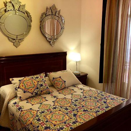 Apartamento Calle Cuna เซบีญา ภายนอก รูปภาพ